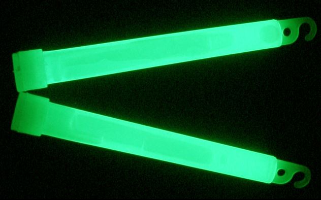 Ahi Glow Stick 1.5In 3Pk Green