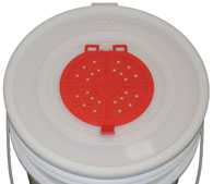 Challenge Plastics Plastic Bait Bucket Lid Fits 5Gal (50060)